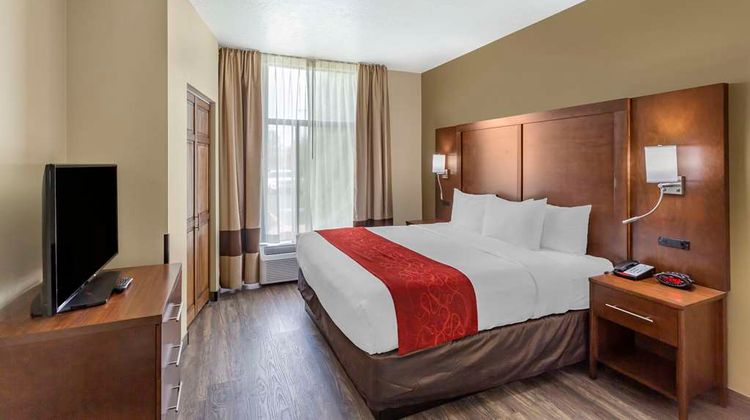 Comfort Suites Suite