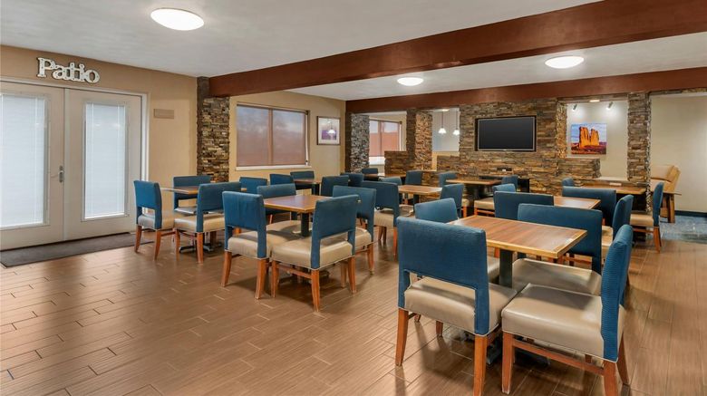 <b>Comfort Inn Restaurant</b>. Images powered by <a href="https://iceportal.shijigroup.com/" title="IcePortal" target="_blank">IcePortal</a>.