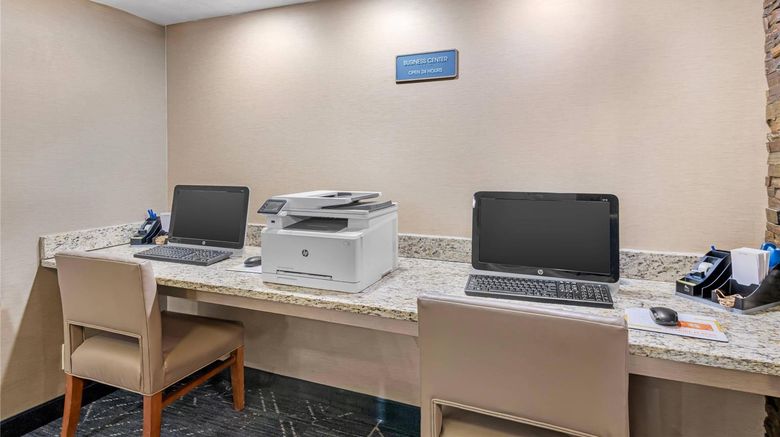 <b>Comfort Inn Other</b>. Images powered by <a href="https://iceportal.shijigroup.com/" title="IcePortal" target="_blank">IcePortal</a>.