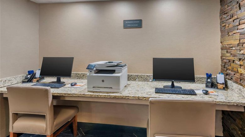 <b>Comfort Inn Other</b>. Images powered by <a href="https://iceportal.shijigroup.com/" title="IcePortal" target="_blank">IcePortal</a>.