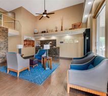 Comfort Inn Lobby