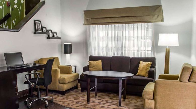 <b>Sleep Inn Lobby</b>. Images powered by <a href="https://iceportal.shijigroup.com/" title="IcePortal" target="_blank">IcePortal</a>.