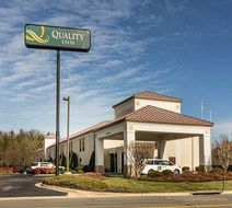 Quality Inn Richmond Airport Exterior