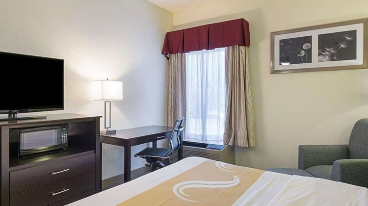 Quality Inn Richmond Airport Room