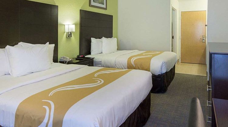 Quality Inn Richmond Airport Room