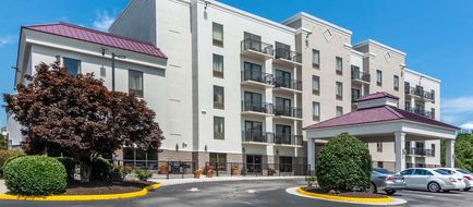 Comfort Suites Southpark Exterior