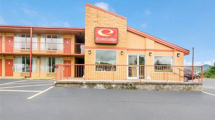 Econo Lodge Exterior