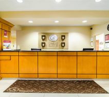 Comfort Suites Innsbrook Lobby