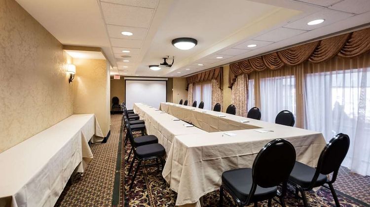 Arlington Court Suites, Clarion Coll. Meeting