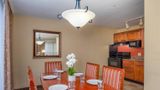 Arlington Court Suites, Clarion Coll. Room
