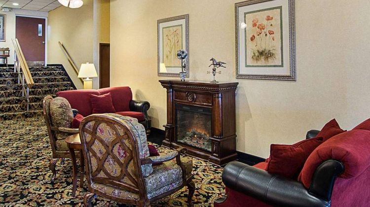 Quality Inn Shenandoah Valley Lobby