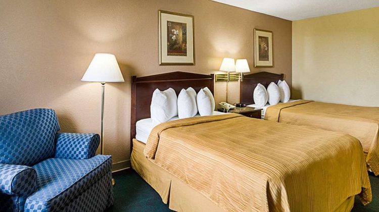 Quality Inn Shenandoah Valley Room