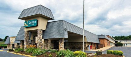 Quality Inn Shenandoah Valley Exterior