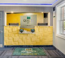 Quality Inn Lobby