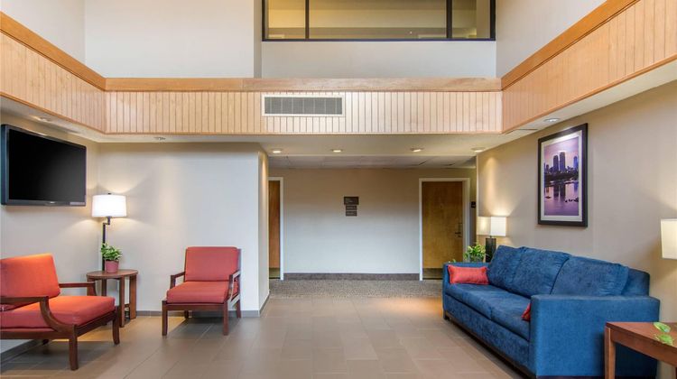 Comfort Inn Lobby