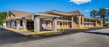 Quality Inn and Suites Suffolk West Exterior