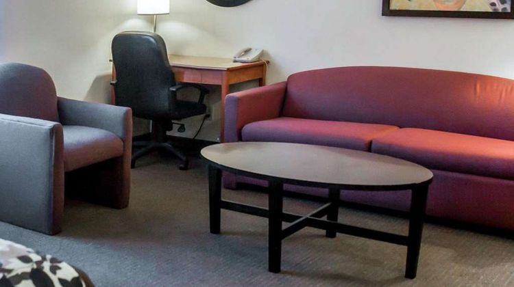 Sleep Inn Fredericksburg North Suite