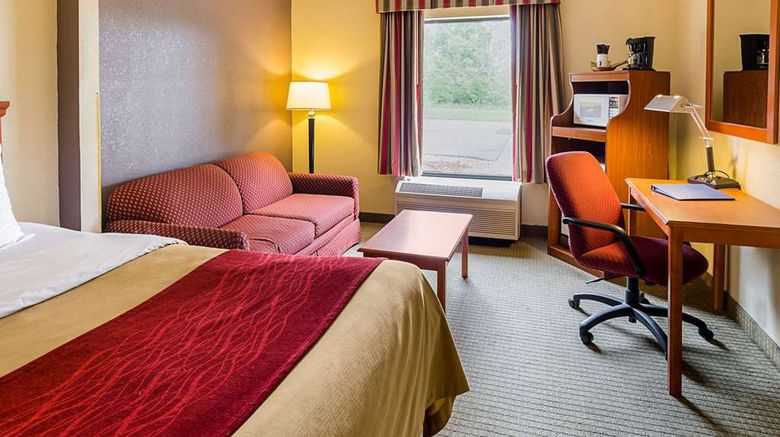 <b>Quality Inn Altavista Room</b>. Images powered by <a href="https://iceportal.shijigroup.com/" title="IcePortal" target="_blank">IcePortal</a>.