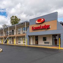 Econo Lodge North