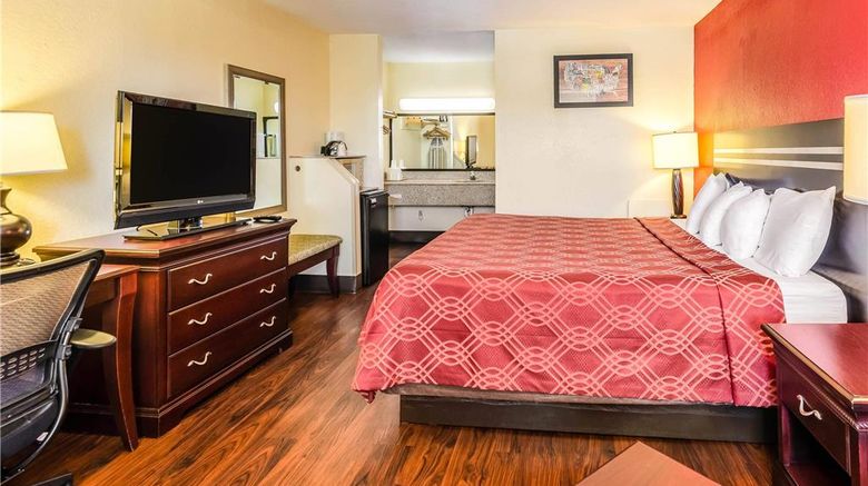 <b>Econo Lodge Christiansburg-Blacksburg I-81 Room</b>. Images powered by <a href="https://iceportal.shijigroup.com/" title="IcePortal" target="_blank">IcePortal</a>.