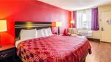 Econo Lodge Christiansburg-Blacksburg I-81 Room
