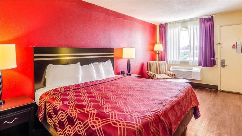 <b>Econo Lodge Christiansburg-Blacksburg I-81 Room</b>. Images powered by <a href="https://iceportal.shijigroup.com/" title="IcePortal" target="_blank">IcePortal</a>.