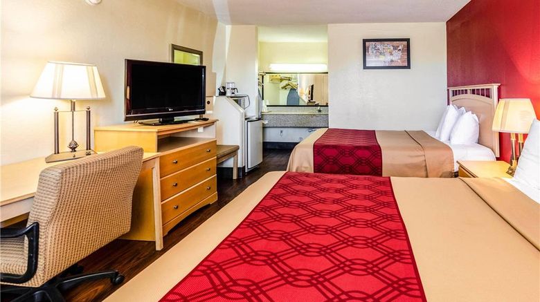 <b>Econo Lodge Christiansburg-Blacksburg I-81 Room</b>. Images powered by <a href="https://iceportal.shijigroup.com/" title="IcePortal" target="_blank">IcePortal</a>.
