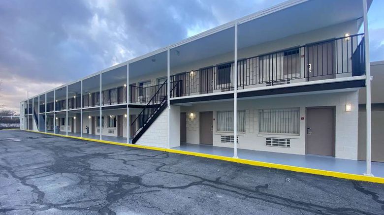 <b>Econo Lodge Airport Exterior</b>. Images powered by <a href="https://iceportal.shijigroup.com/" title="IcePortal" target="_blank">IcePortal</a>.