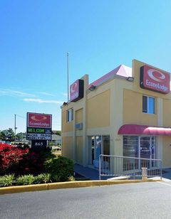Econo Lodge at Military Circle