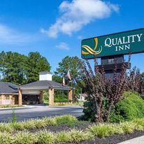 Quality Inn Petersburg Fort Lee Area