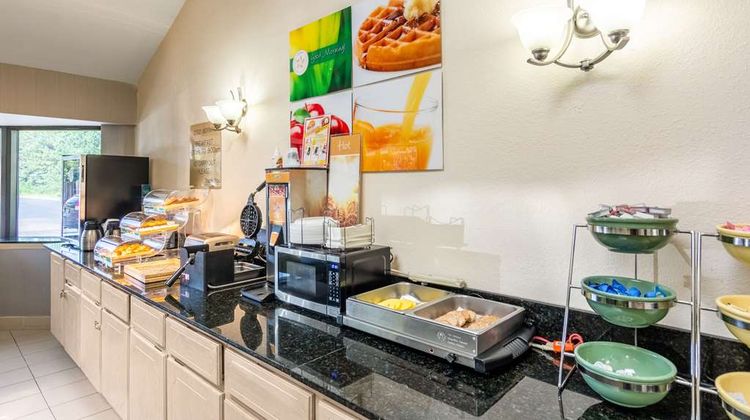 Quality Inn Petersburg Fort Lee Area Restaurant