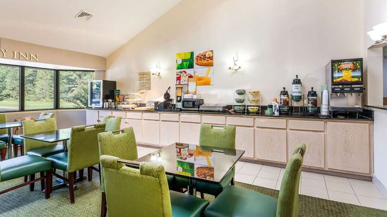 <b>Quality Inn Petersburg Fort Lee Area Restaurant</b>. Images powered by <a href="https://iceportal.shijigroup.com/" title="IcePortal" target="_blank">IcePortal</a>.