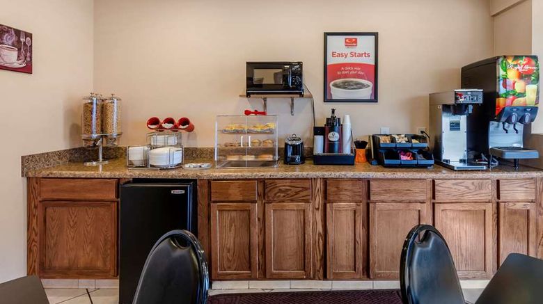<b>Econo Lodge Civic Center Restaurant</b>. Images powered by <a href="https://iceportal.shijigroup.com/" title="IcePortal" target="_blank">IcePortal</a>.