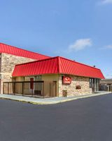 Econo Lodge Civic Center