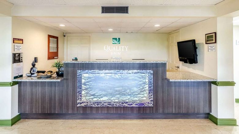 <b>Quality Inn of Tanglewood Lobby</b>. Images powered by <a href="https://iceportal.shijigroup.com/" title="IcePortal" target="_blank">IcePortal</a>.