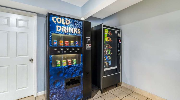 Econo Lodge Other