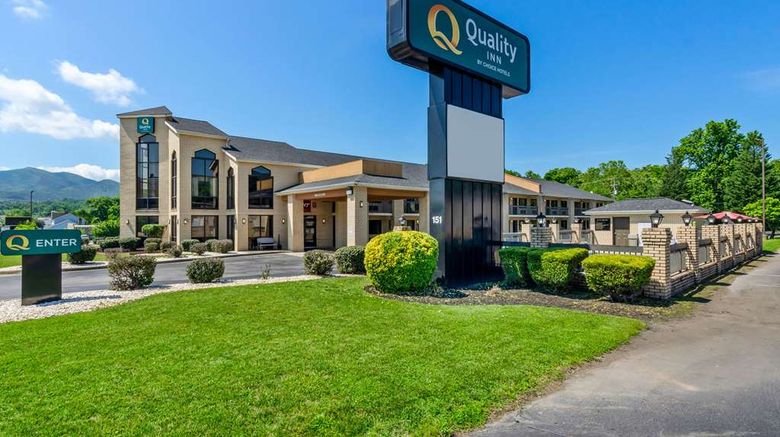 <b>Quality Inn Salem Exterior</b>. Images powered by <a href="https://iceportal.shijigroup.com/" title="IcePortal" target="_blank">IcePortal</a>.