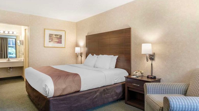 <b>Quality Inn Tysons Corner Room</b>. Images powered by <a href="https://iceportal.shijigroup.com/" title="IcePortal" target="_blank">IcePortal</a>.