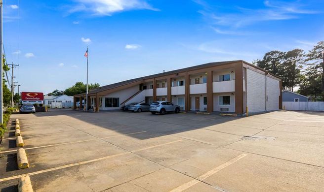 Econo Lodge Exterior