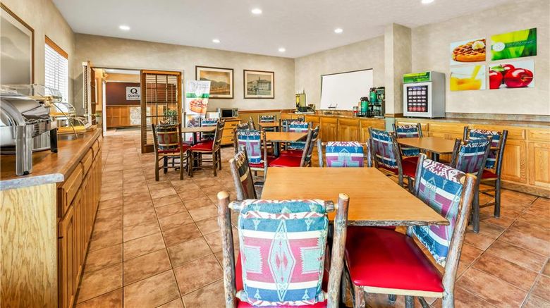 <b>Quality Inn & Suites Big Stone Gap Restaurant</b>. Images powered by <a href="https://iceportal.shijigroup.com/" title="IcePortal" target="_blank">IcePortal</a>.