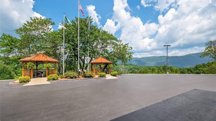 Quality Inn & Suites Big Stone Gap Exterior