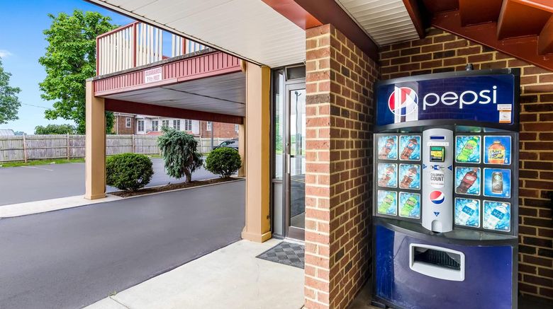 <b>Econo Lodge Glade Spring Other</b>. Images powered by <a href="https://iceportal.shijigroup.com/" title="IcePortal" target="_blank">IcePortal</a>.