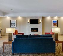 Comfort Inn Airport Lobby