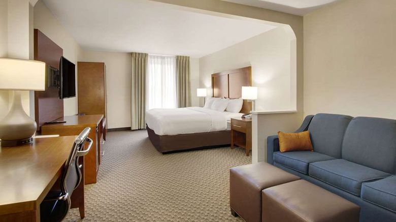 <b>Comfort Inn Airport Suite</b>. Images powered by <a href="https://iceportal.shijigroup.com/" title="IcePortal" target="_blank">IcePortal</a>.