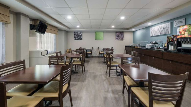 <b>Sleep Inn & Suites Restaurant</b>. Images powered by <a href="https://iceportal.shijigroup.com/" title="IcePortal" target="_blank">IcePortal</a>.