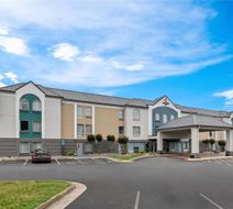 Comfort Inn Exterior
