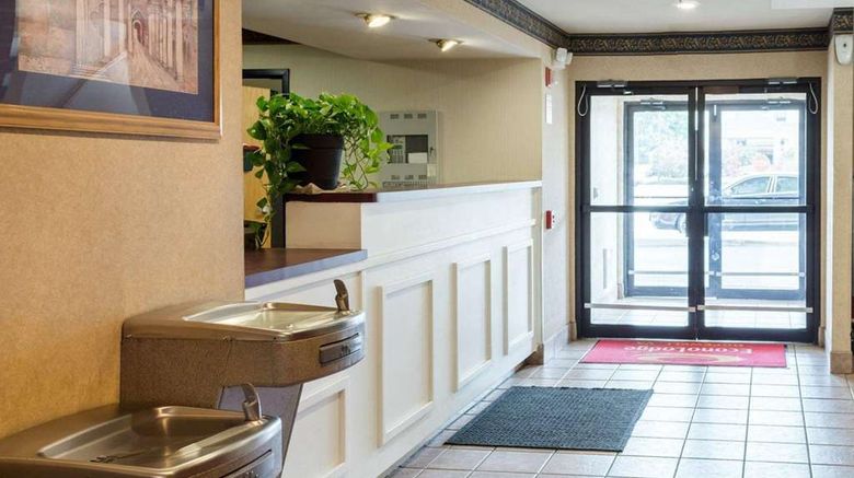 <b>Econo Lodge Hopewell Near Fort Lee I-295 Lobby</b>. Images powered by <a href="https://iceportal.shijigroup.com/" title="IcePortal" target="_blank">IcePortal</a>.