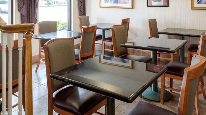 <b>Econo Lodge Hopewell Near Fort Lee I-295 Restaurant</b>. Images powered by <a href="https://iceportal.shijigroup.com/" title="IcePortal" target="_blank">IcePortal</a>.
