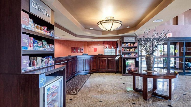 Comfort Suites Dulles Airport Lobby