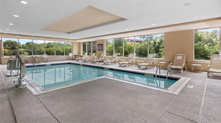 Comfort Suites Manassas Pool